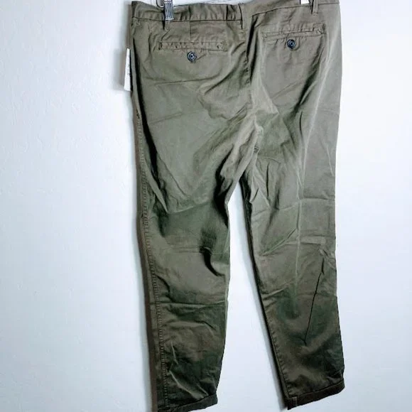 Caslon Olive Tarmac Ankle Crop Pants NWT Size 6 - Picture 4 of 7